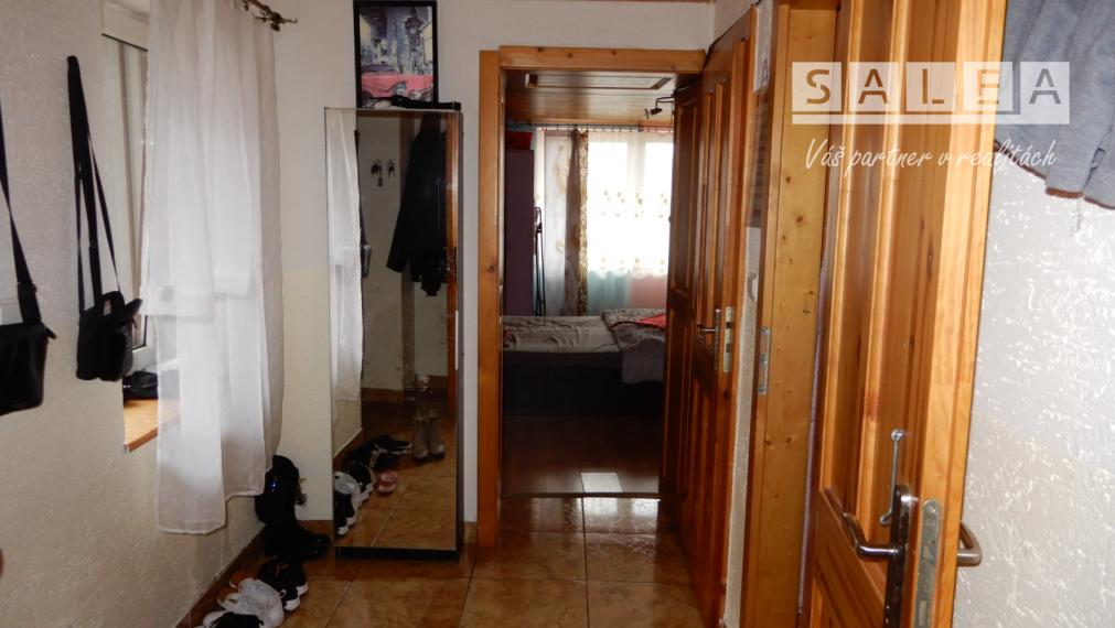 Rodinný dom, 120 m2, garáž, Tekovské Lužany, okr.  Levice