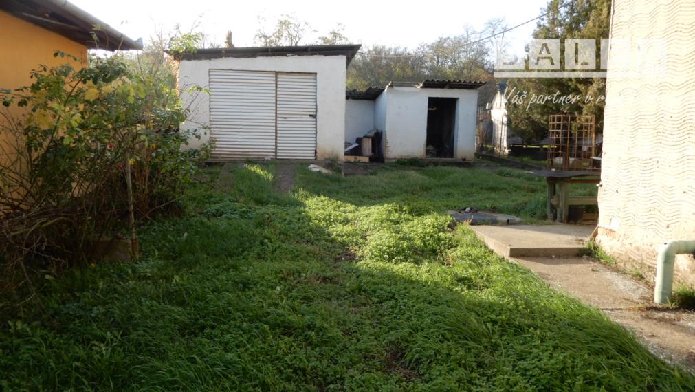 Slnečný rodinný dom, 121 m2, garáž, Pastovce, okr. Levice