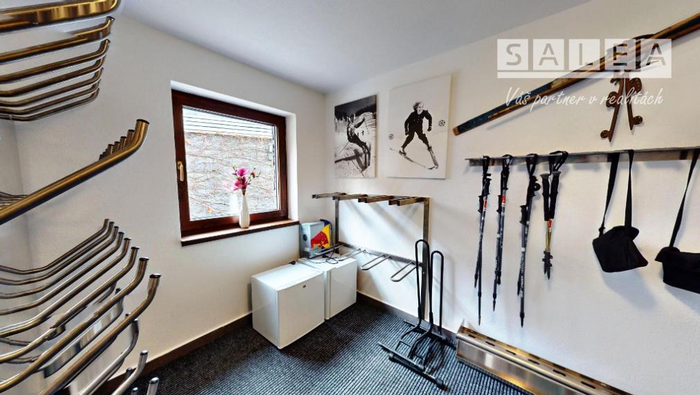 APARTMÁNOVÝ DOM - 4 APARTMÁNY + WELLNESS - TERCHOVÁ