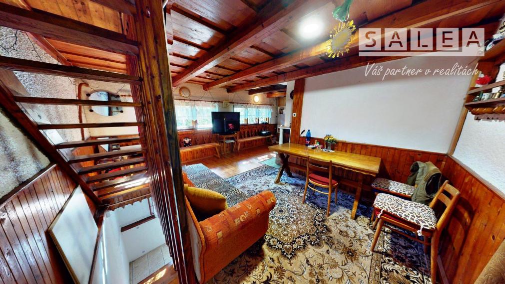 CHATA UPROSTRED LESA, POZEMOK 1782m2, ČADCA - BREHY