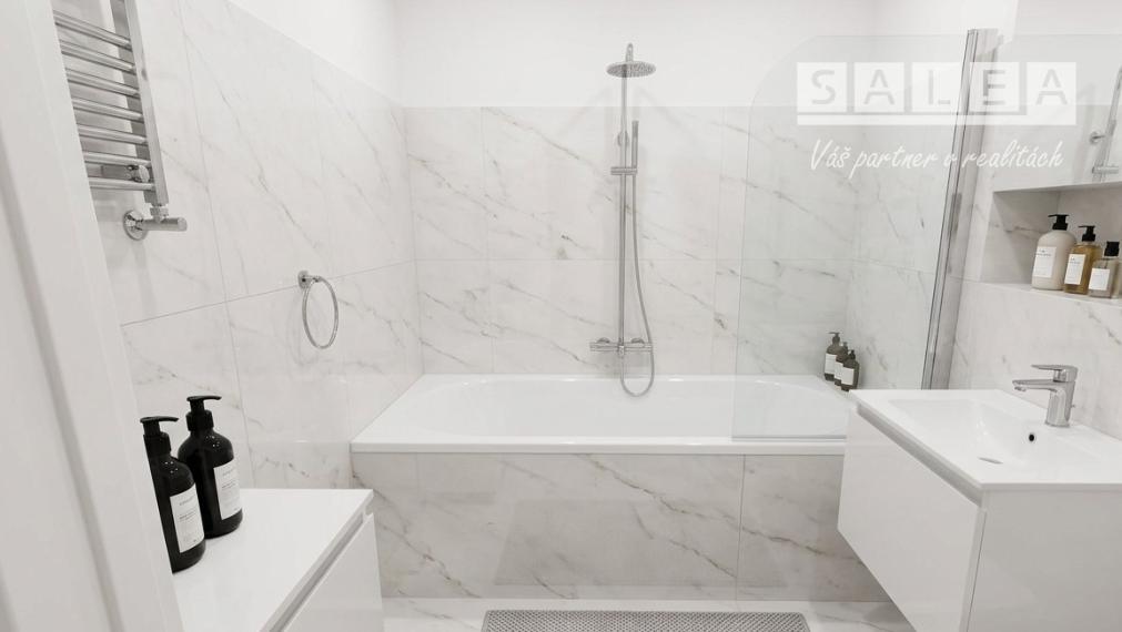 Rezervovaný.Trojizbový slnečný byt o celkovej výmere 74 m2 v  Krompachoch