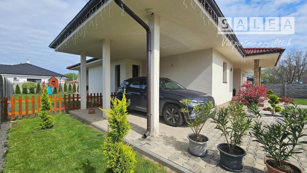 5-izbový Bungalov 226m2 na pozemku 886m2. Kajal