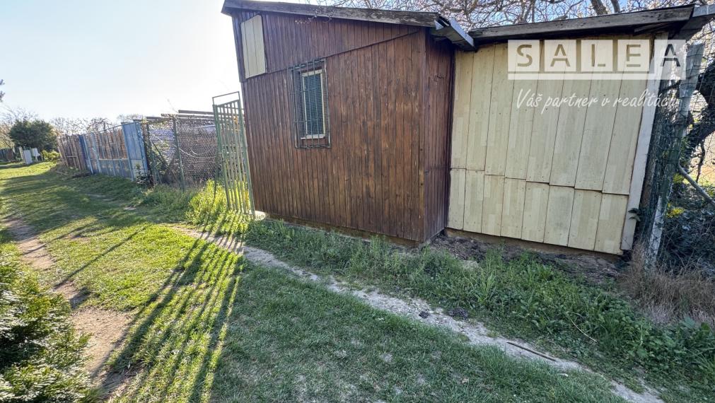 Záhrada na predaj Šaľa pri tenisových kurtoch 298 m2