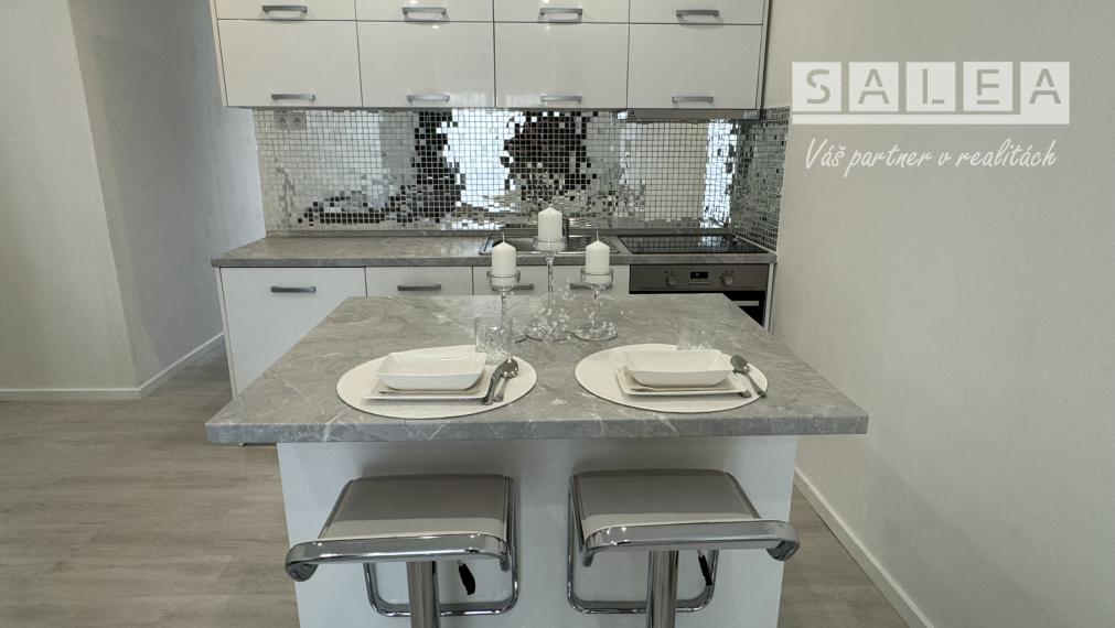 2 izbový pekný byt na prenájom Budovateľská centrum Šale