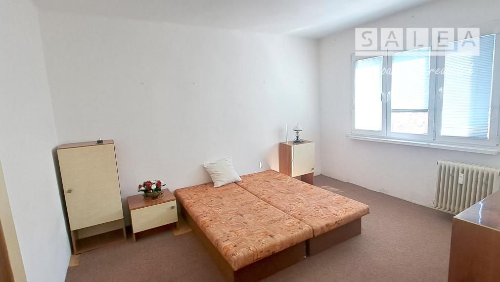 PRENÁJOM  2-izbový byt s lodžiou v centre Zvolena