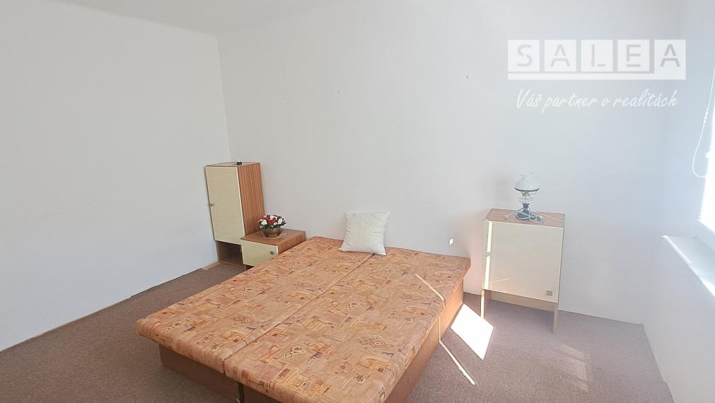 PRENÁJOM  2-izbový byt s lodžiou v centre Zvolena