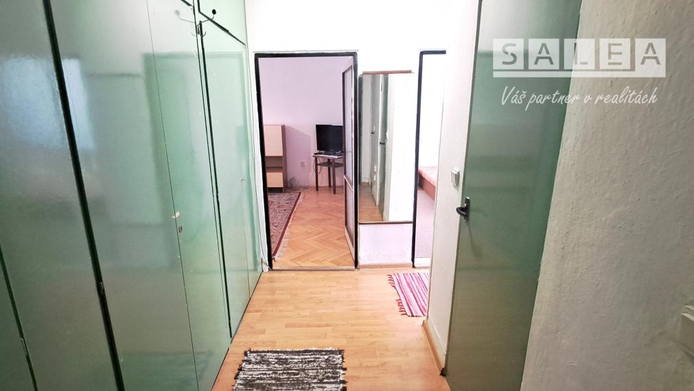 PRENÁJOM  2-izbový byt s lodžiou v centre Zvolena