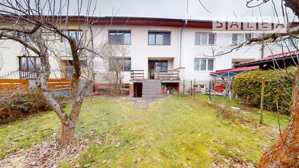 4-IZBOVÝ TEHLOVÝ RADOVÝ DOM, POZEMOK 360m2, ŽILINA - ROSINKY