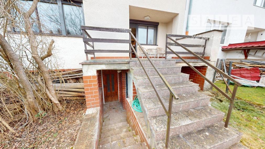 4-IZBOVÝ TEHLOVÝ RADOVÝ DOM, POZEMOK 360m2, ŽILINA - ROSINKY