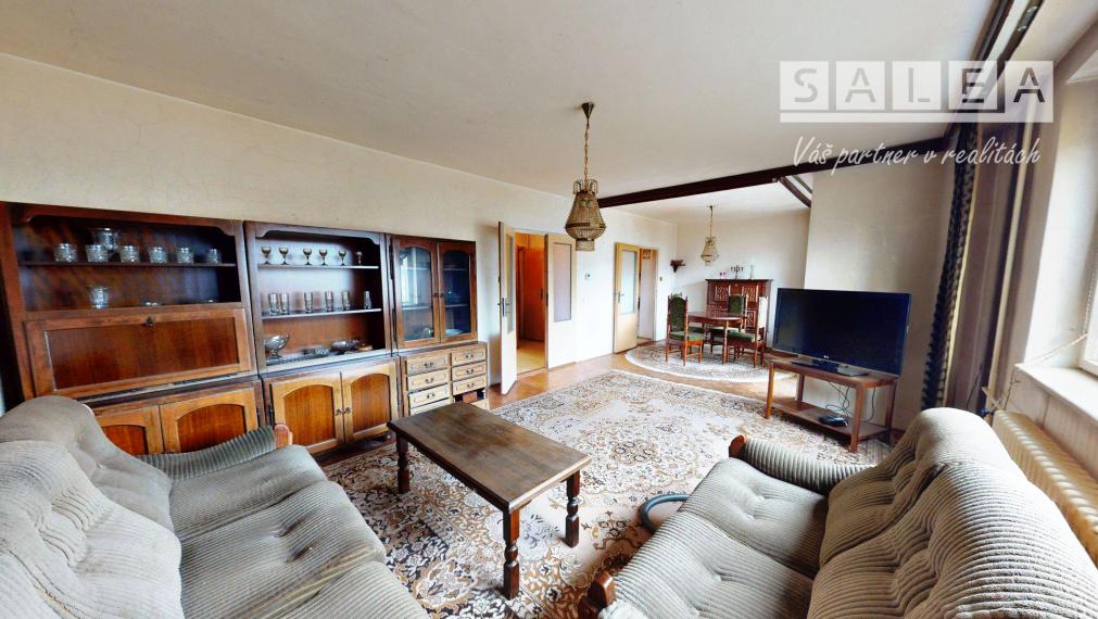 4-IZBOVÝ TEHLOVÝ RADOVÝ DOM, POZEMOK 360m2, ŽILINA - ROSINKY