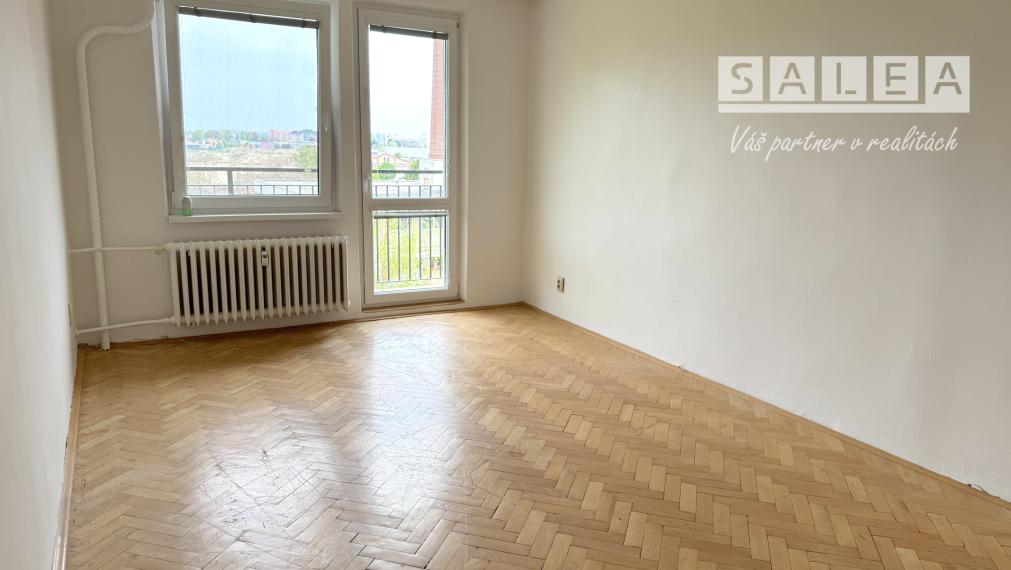 3 izbový svetlý byt 80,8 m2, 3 balkóny, špajza v byte Trnava A.Kubinu