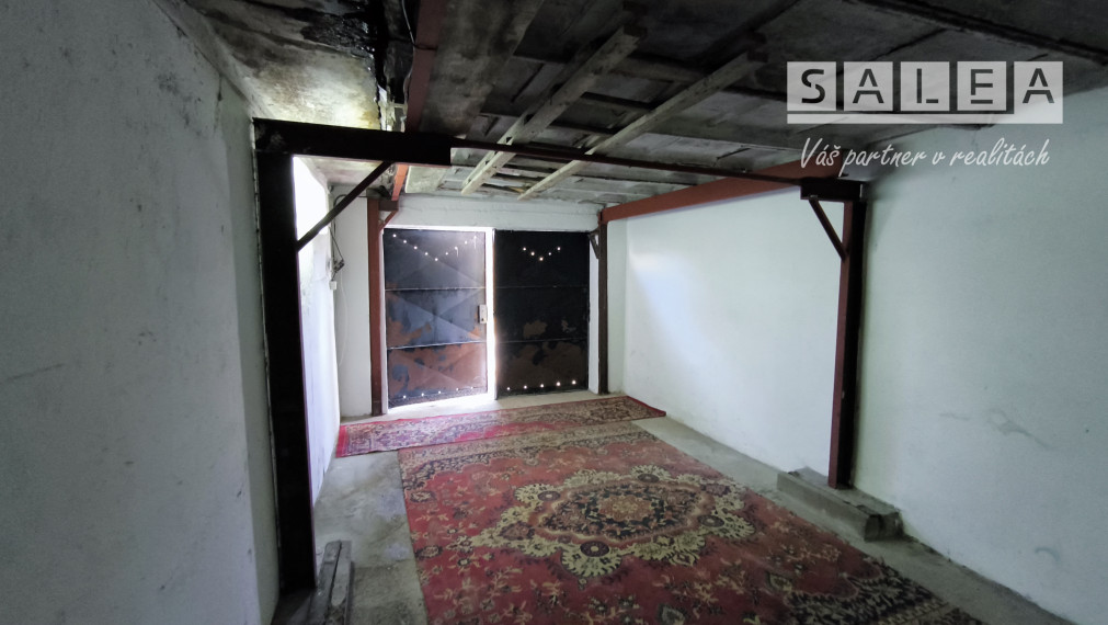 GARÁŽ S ELEKTRIKOU, 20m2, ŽILINA - HLINY IV.