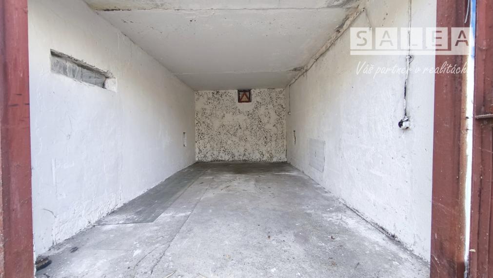 GARÁŽ S VLASTNÝM POZEMKOM, 19m2, ŽILINA - HLINY IV.