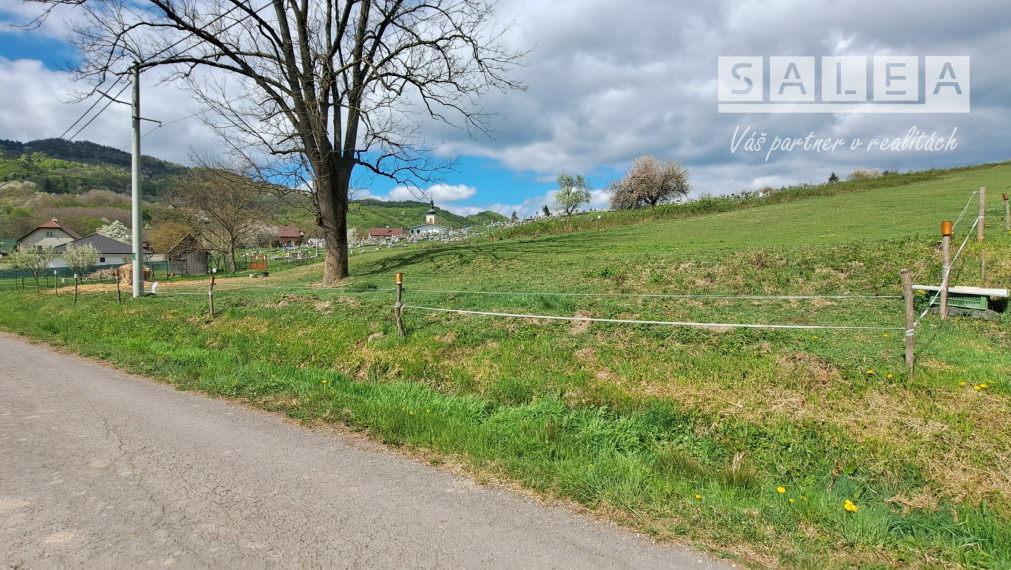 Slnečný stavebný pozemok 1055 m² – Horné Hámre