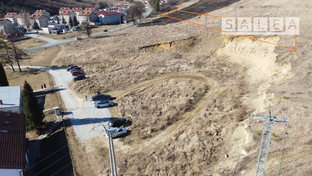 2,354 ha v Žehre: Architektonická výzva pod Dreveníkom s trvalým výhľadom