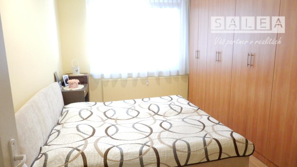 Veľký 3 Izbový byt, 83 m2, rekonštrukcia, Perecká, Levice