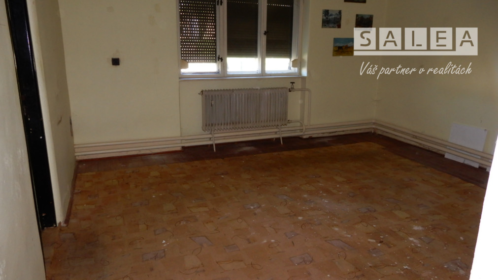 Rodinný dom, garáž, letná kuchyňa, 110 m2, Šahy, okr. Levice