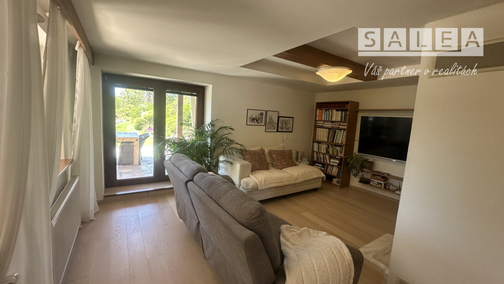 Rodinný dom (2x bytová jednotka) 5400m2 Podbranč pri Senici