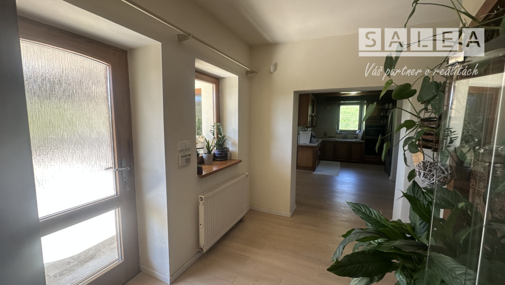 Rodinný dom (2x bytová jednotka) 5400m2 Podbranč pri Senici