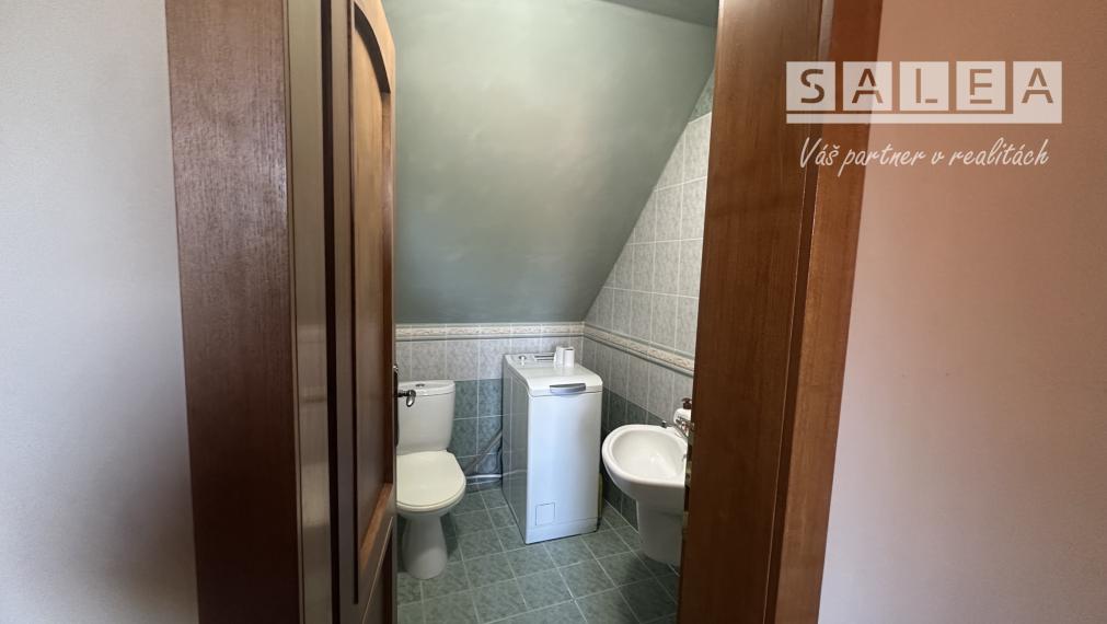 Rodinný dom (2x bytová jednotka) 5400m2 Podbranč pri Senici