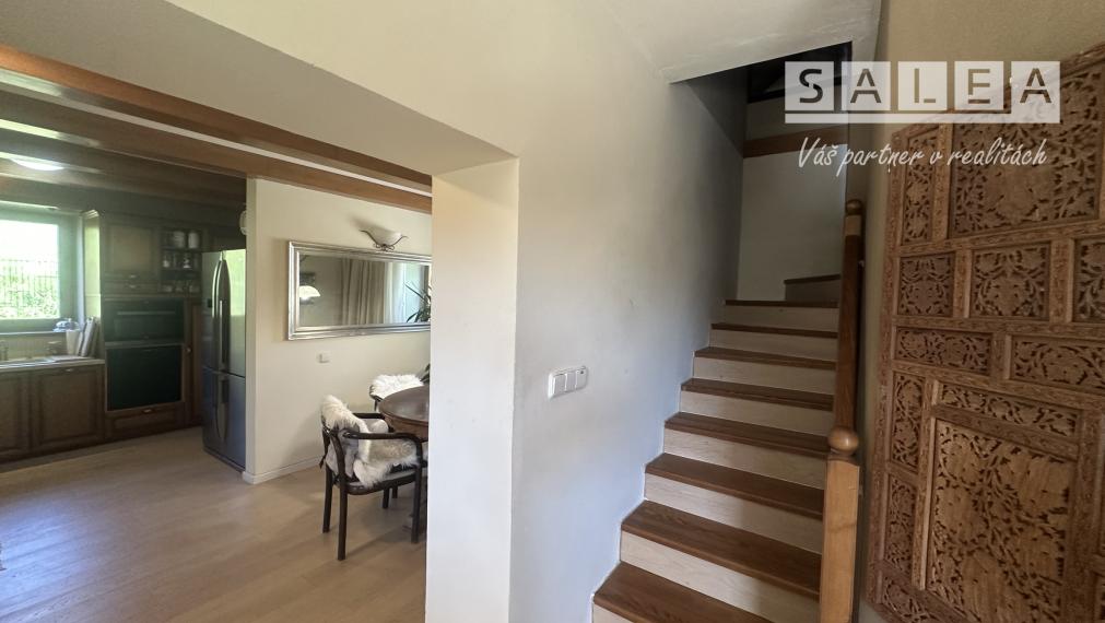 Rodinný dom (2x bytová jednotka) 5400m2 Podbranč pri Senici