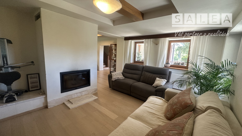 Rodinný dom (2x bytová jednotka) 5400m2 Podbranč pri Senici