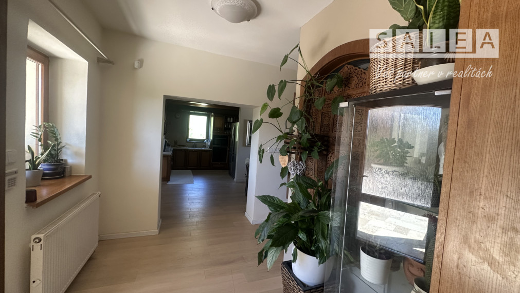 Rodinný dom (2x bytová jednotka) 5400m2 Podbranč pri Senici