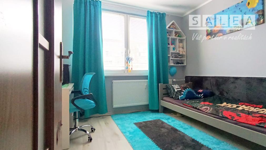 3 izbový veľký byt Šaľa-Veča s balkónom, špajzou a pivnicou