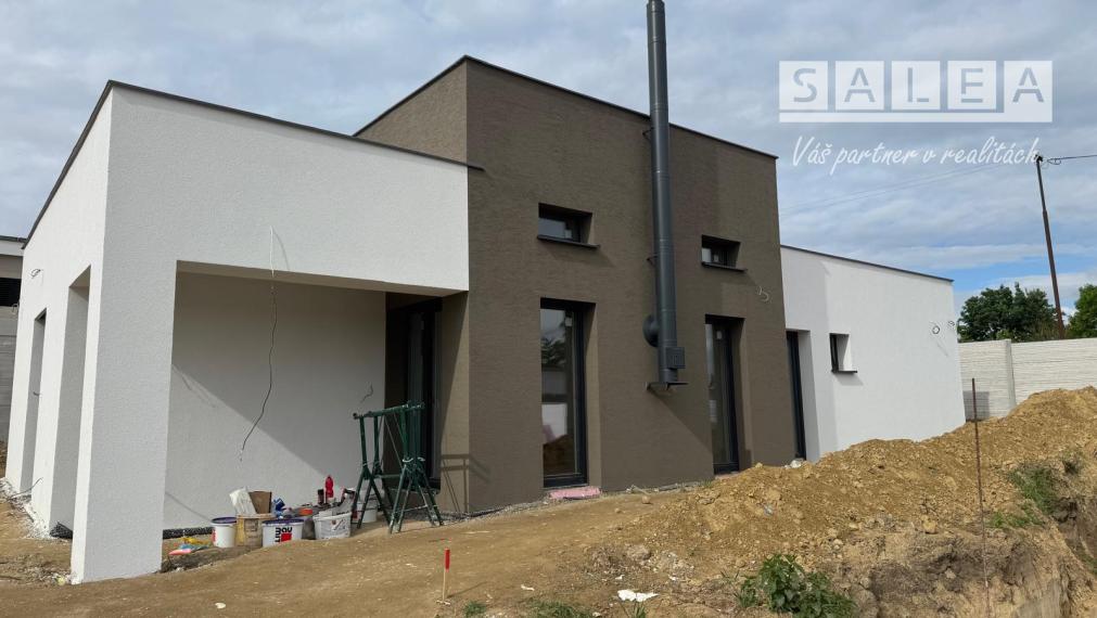 Luxusné Zariadené 4i domy s unikátnym výhľadom , Alekšince
