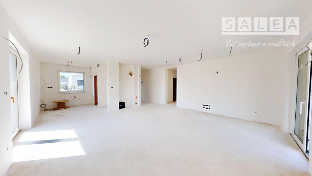 4 izbový bungalov, garáž, 600m2, Vinosady okres Pezinok