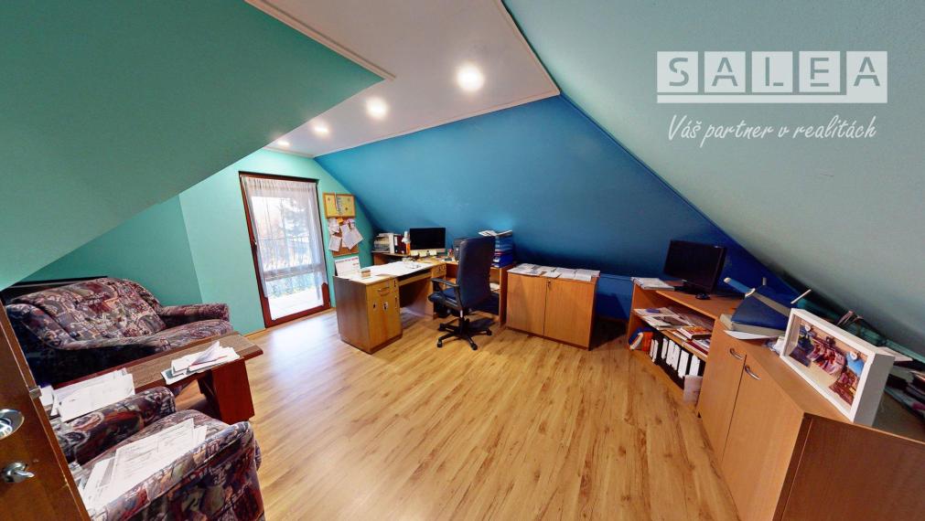 Zariadený 8i RD wellness 470m2, pozemok 1840m2, Horné Saliby