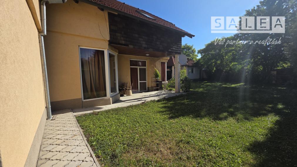 6i Dom v centre mesta, Úžitková plocha 452m2 ,pozemok 713m2