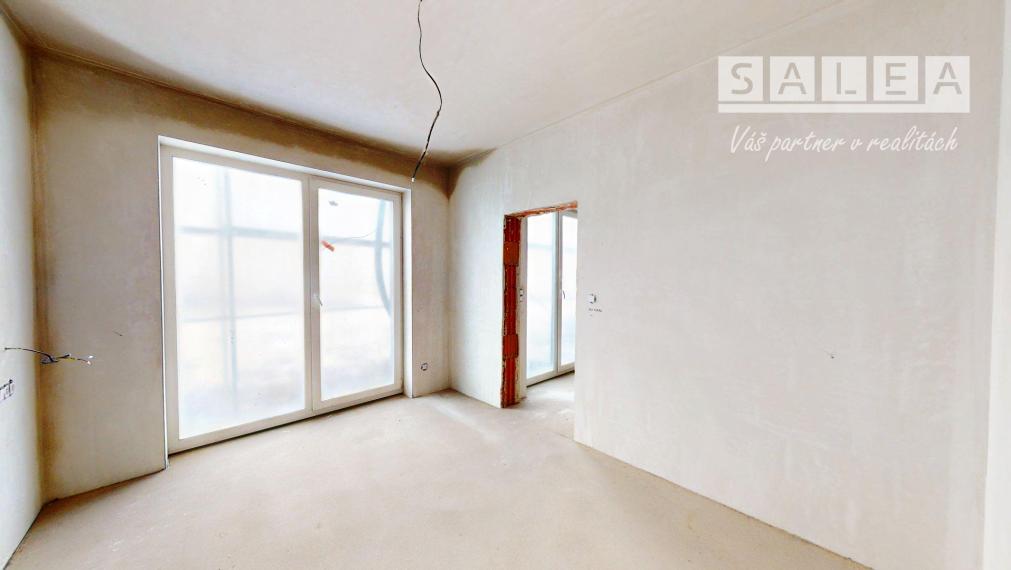 ZAUJÍMAVÉ 3i byt+kuchyňa 1xparkovanie+záhrada 82m2 Piešťany