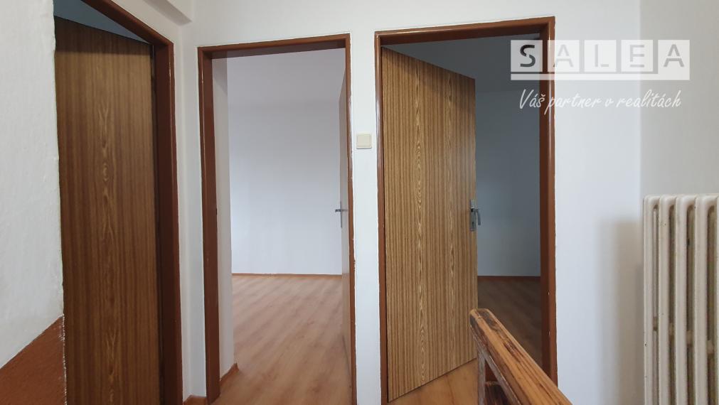 Zaujímavá cena Rodinný dom 5iz+garáž+2x park. JUH PN
