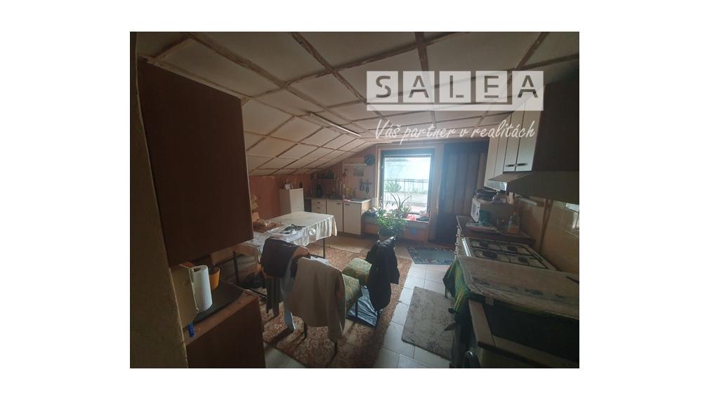 Výborná cena Rodinný dom 5iz.1438m2, garáž, Dubové pri TT