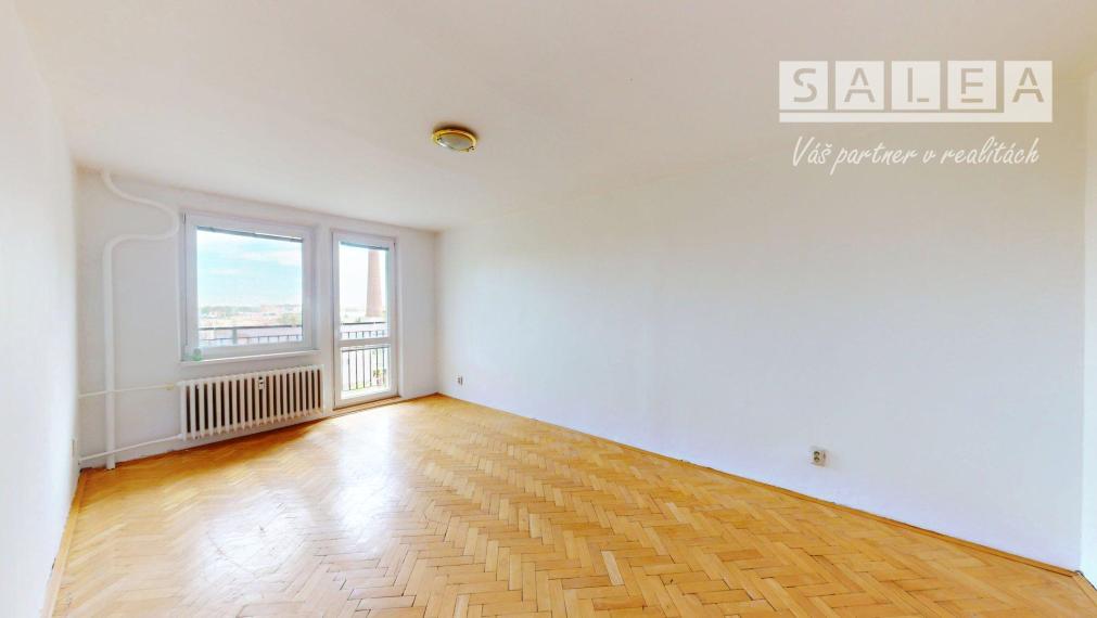 3 izbový svetlý byt 80,8 m2, 3 balkóny, špajza v byte Trnava A.Kubinu