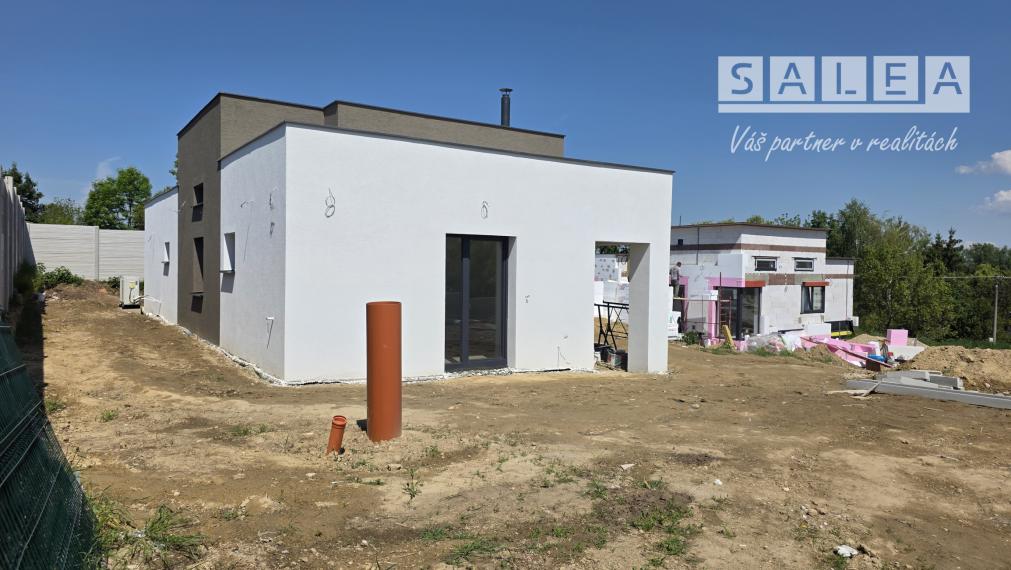 Luxusné Zariadené 4i domy s unikátnym výhľadom , Alekšince