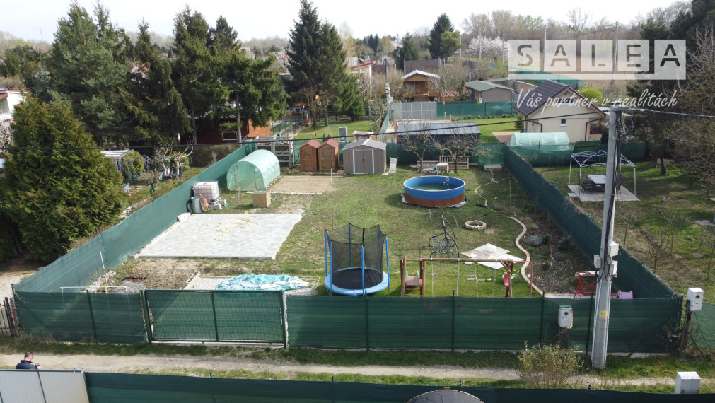Dvojzáhrada v Kráľovej nad Váhom pri Váhu o výmere 523 m2 EXKLUZÍVNE