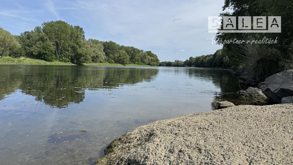 Záhrada v Kráľovej nad Váhom 260 m2