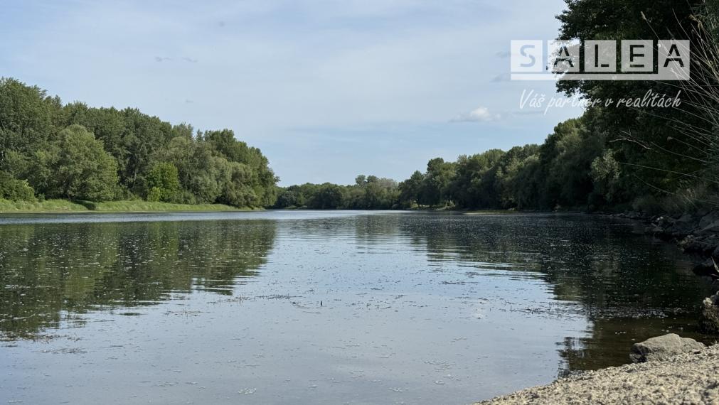Záhrada v Kráľovej nad Váhom 260 m2