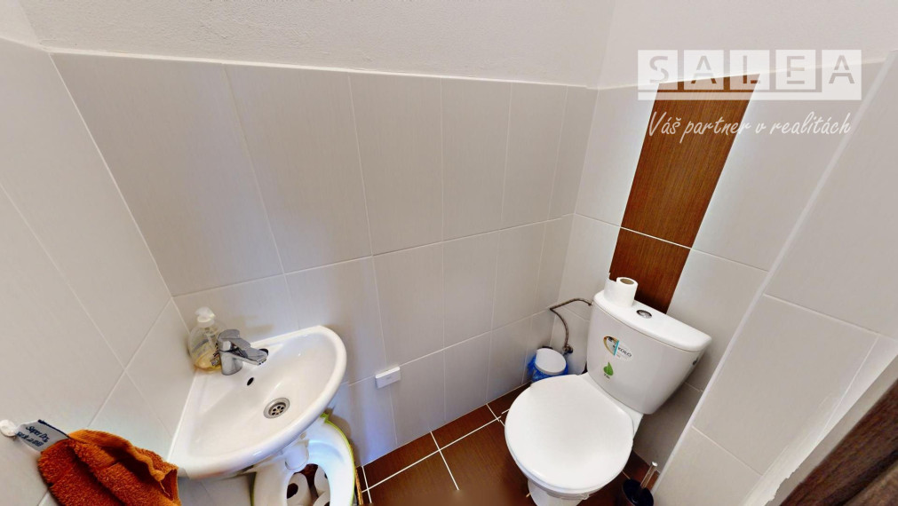 5-izbový Bungalov 226m2 na pozemku 886m2. Kajal