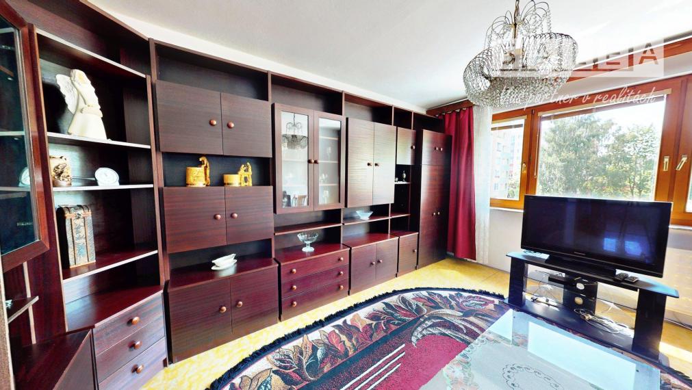 3-IZBOVÝ BYT S LOGGIOU, 70 m², ŽILINA - SOLINKY
