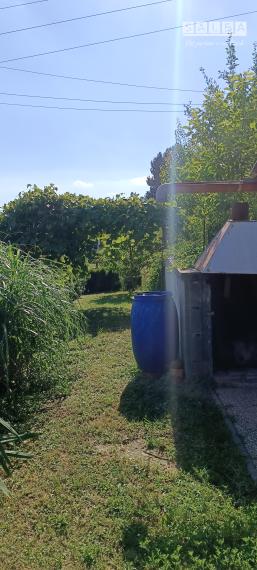 TEPLIČKA NAD VÁHOM-CHATA 4x5m s POZEMKOM 304m2-TOP LOKALITA