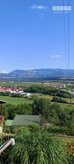 TEPLIČKA NAD VÁHOM-CHATA 4x5m s POZEMKOM 304m2-TOP LOKALITA
