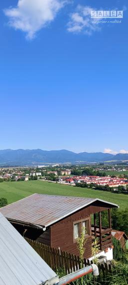 TEPLIČKA NAD VÁHOM-CHATA 4x5m s POZEMKOM 304m2-TOP LOKALITA