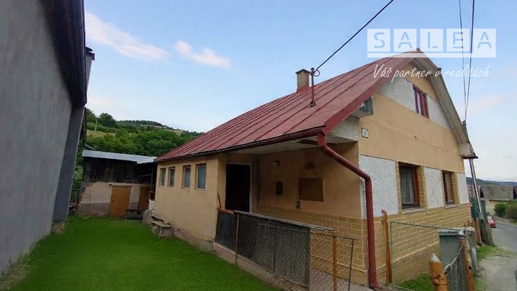 Rodinný dom s hospodárskym zázemím v obklopení hôr – Žakarovce
