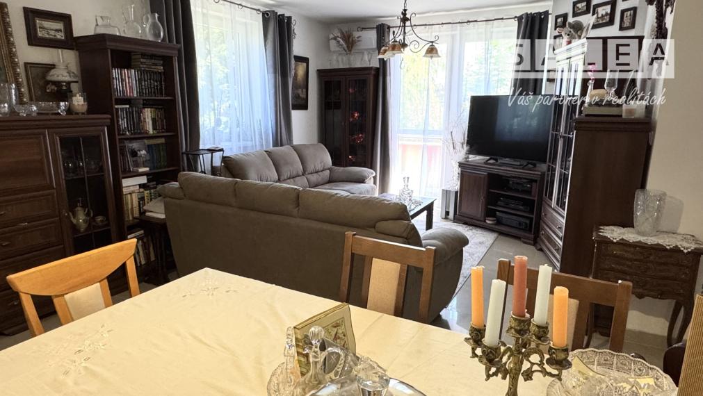 Spiegelsal- 4 izbový byt 93 m2 Trnava ul. Štefana Moyzesa s parkovacím miestom