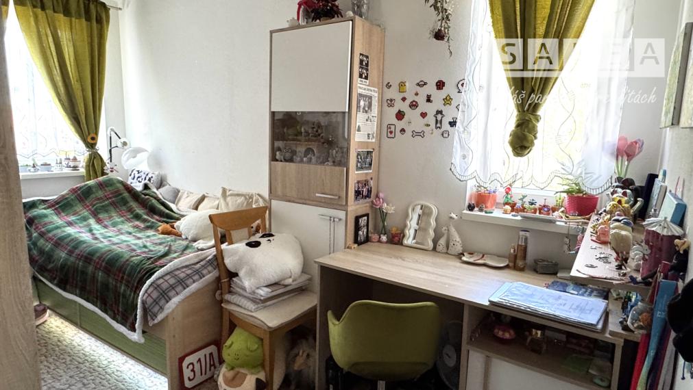 Spiegelsal- 4 izbový byt 93 m2 Trnava ul. Štefana Moyzesa s parkovacím miestom