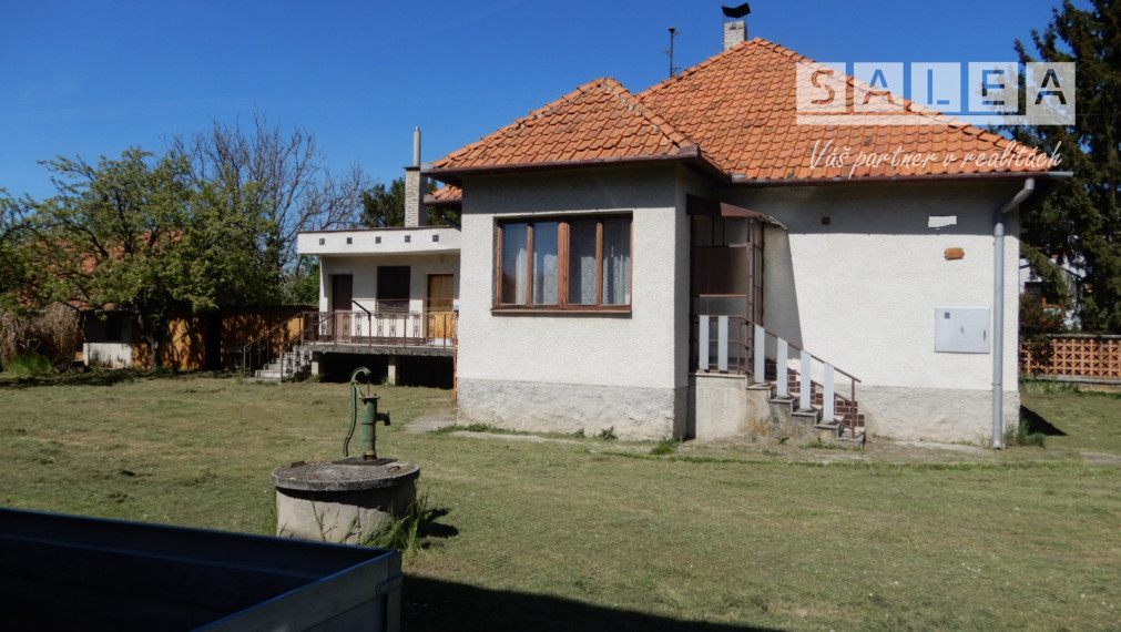 MOŽNÁ DOHODA! ! Rodinný dom, 143 m2, garáž, Kalinčiakovo