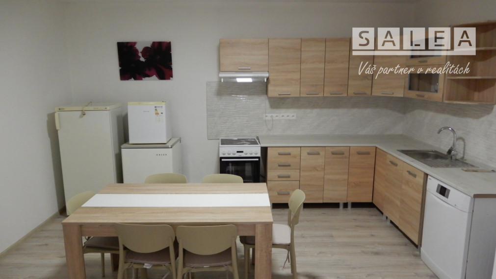 Útulný Rodinný dom, 130 m2, rekonštrukcia, Zbrojníky, okr. Levice